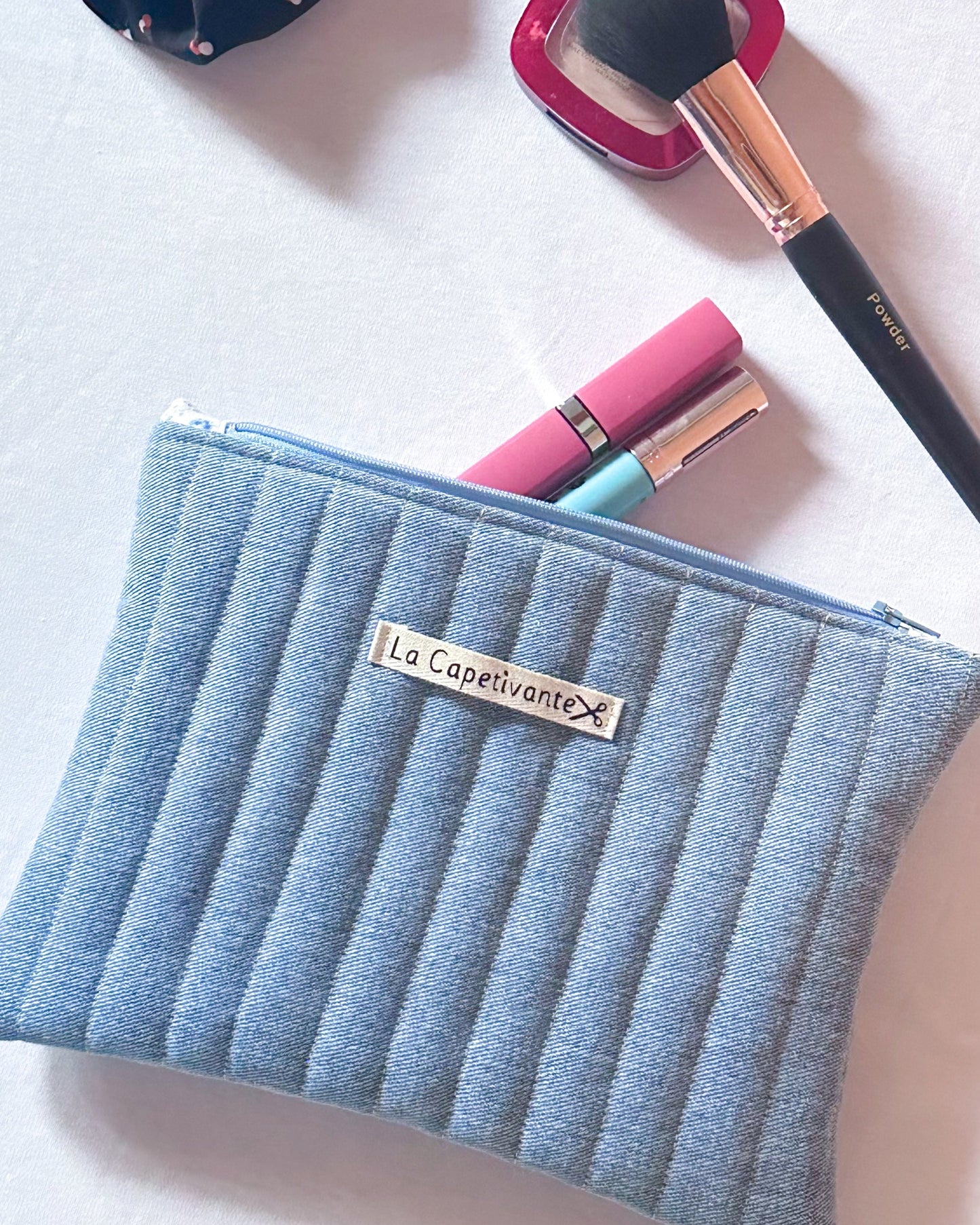 Trousse plate matelassée